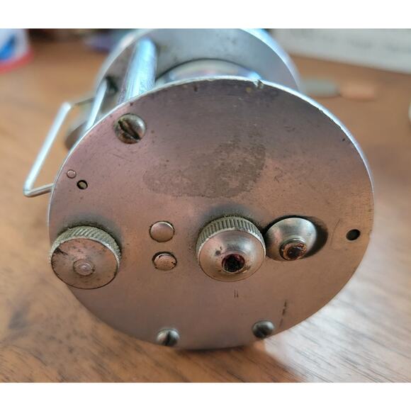 Vintage South Bend No. 550 Anti-Back Lash - Model G Fishing Reel - Made in USA - Picture 8 of 11